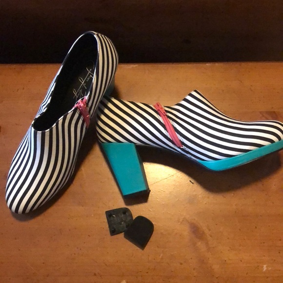 One of a kind Shoes of prey (self designed shoes) - Picture 2 of 4